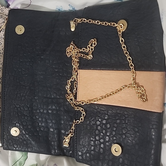 Urban Expression  Bag - Picture 2 of 5